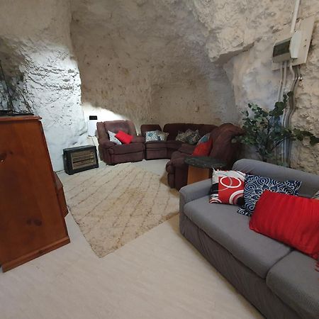 Fossickers Den Dugout Accommodation White Cliffs Luaran gambar